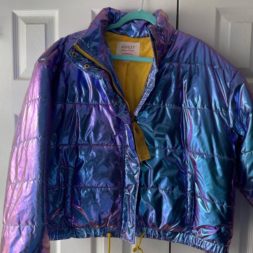 Shiny Puffer Jacket - Picture 2 of 3